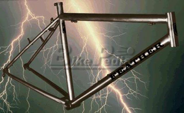 1997 Feather Titanium MF6