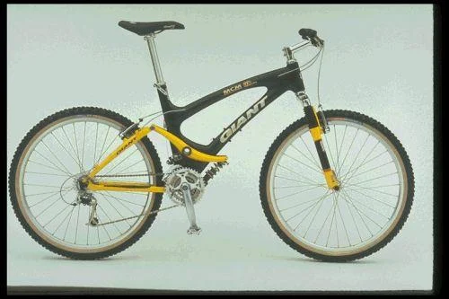 1997 Giant MCM 990