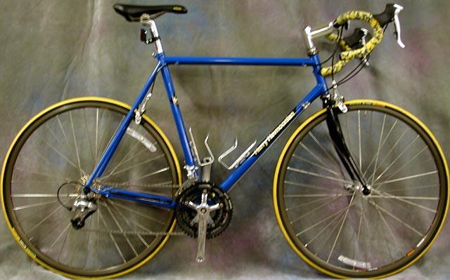 2003 HH Racing Group Corsa 700