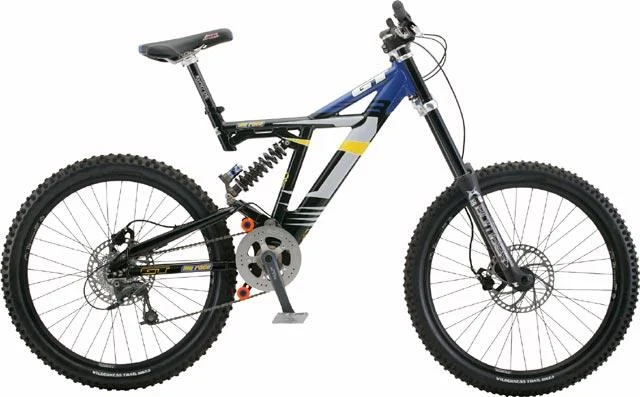2004 GT DH i