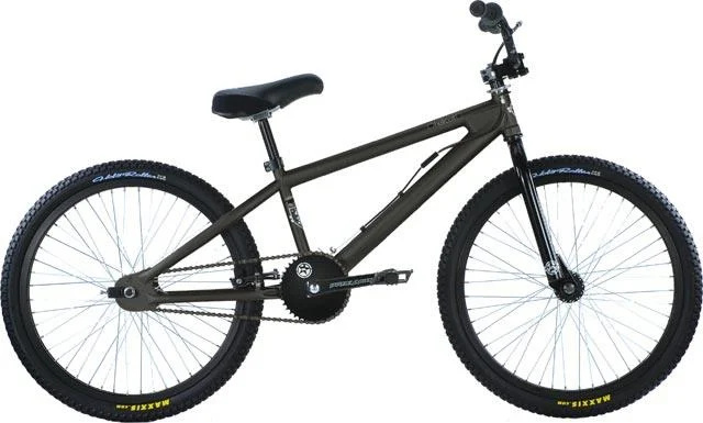 2004 Free Agent Hellcat 24