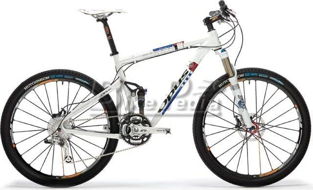 2008 Opus Stakh I