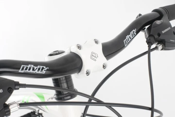 2011 Haro Flightline Three