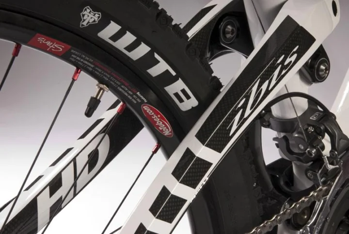 2011 Ibis Mojo HD 140 XX