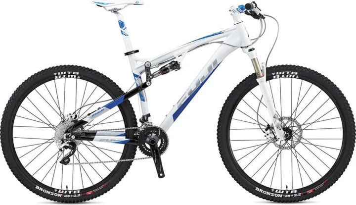 2012 Fuji Outland 29 1.0
