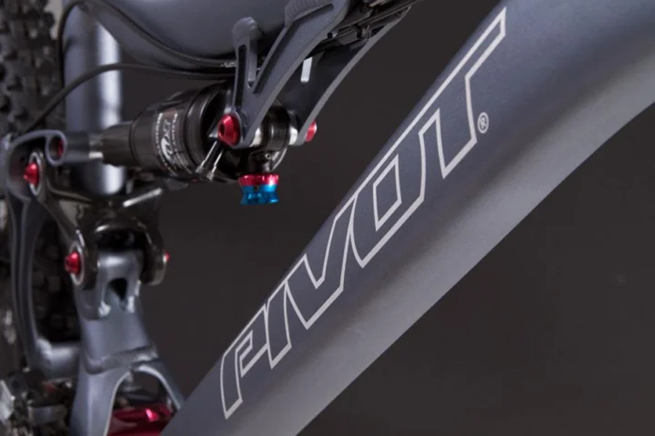 2012 Pivot Mach 5.7 X0