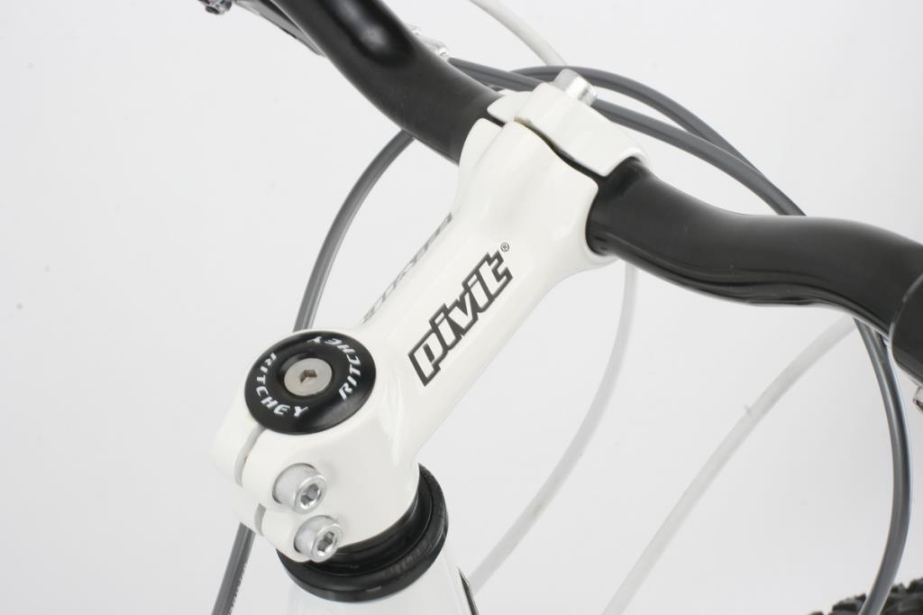2012 Haro Flightline 24