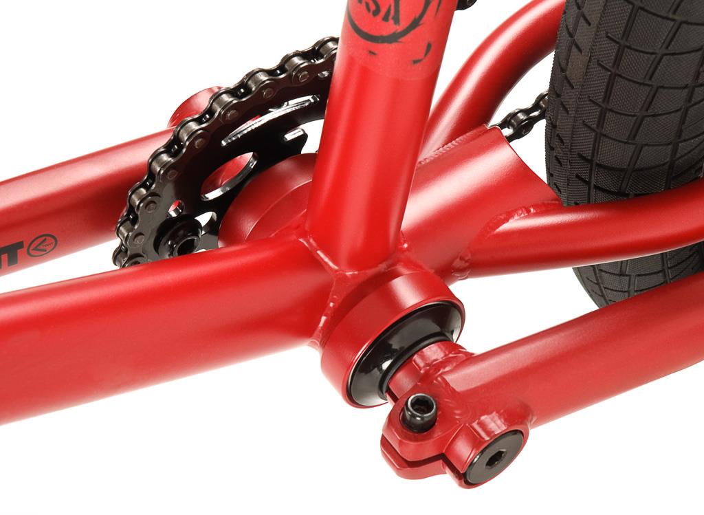 2013 Subrosa Arum