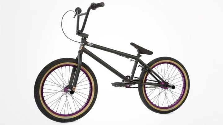 2013 Fit VH 1