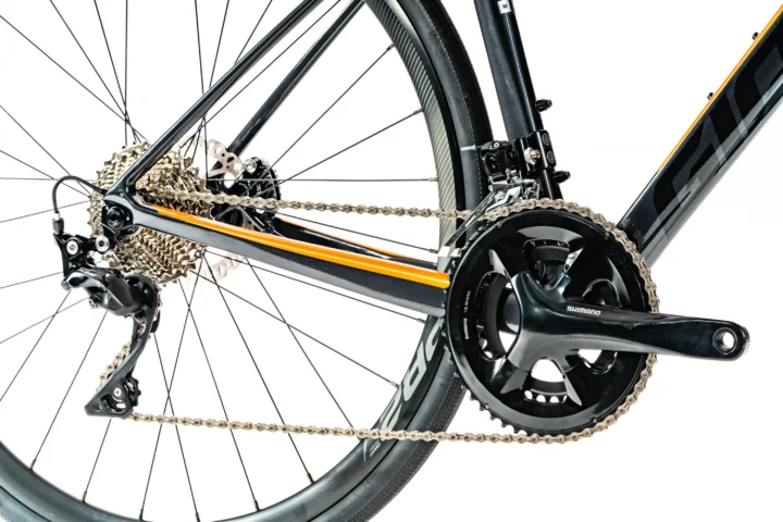 2020 Giant Defy Advanced 2
