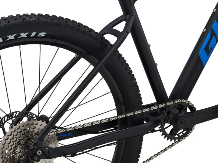2021 Giant Talon 1