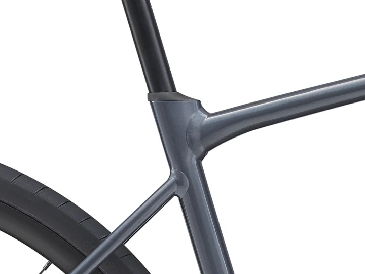 2021 Giant Contend AR 4