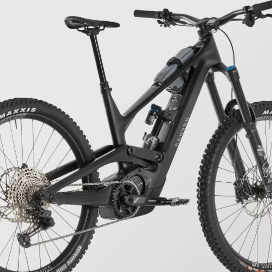 2023 Canyon Torque:ON CF 8