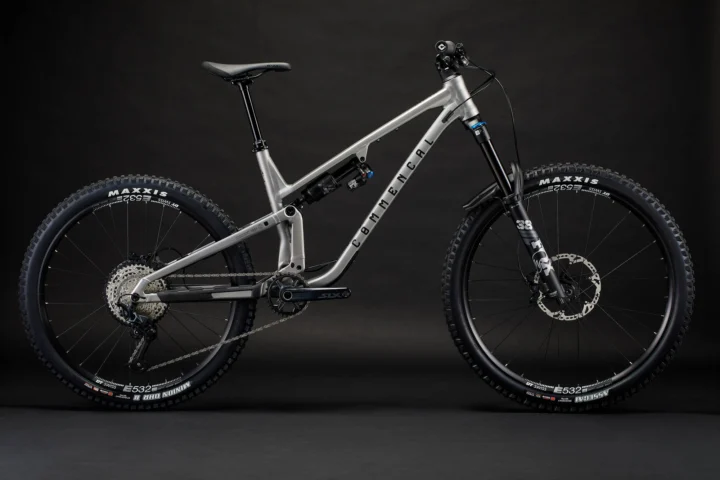 2023 Commencal Meta SX V5 Essential