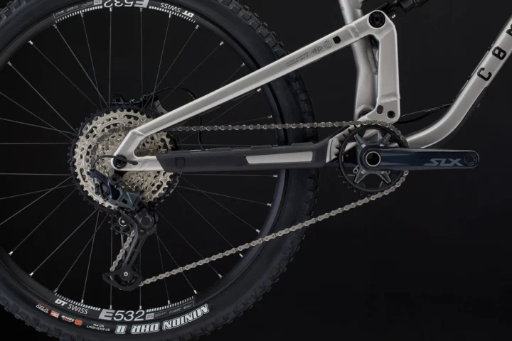 2023 Commencal Meta SX V5 Essential