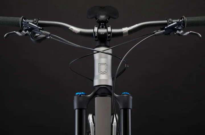 2023 Commencal Meta SX V5 Essential
