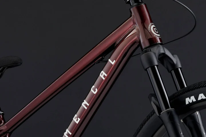 2025 Commencal Absolut