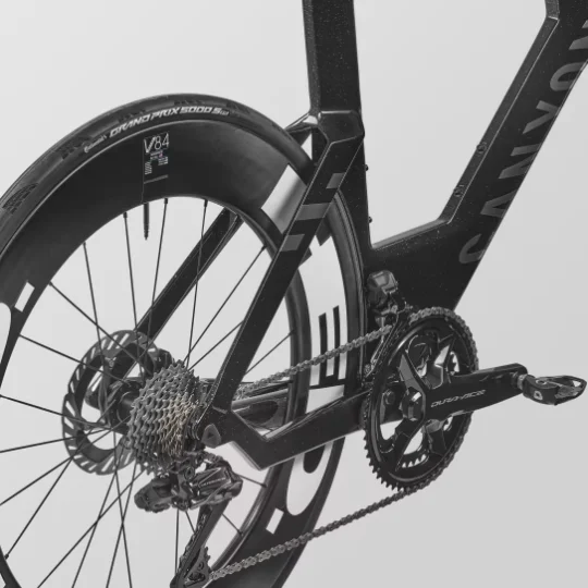 2025 Canyon Speedmax CFR Di2 Vanquish Pro