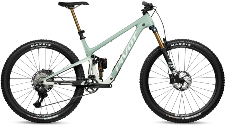 2026 Pivot Trailcat SL Pro XT Di2 | NEO