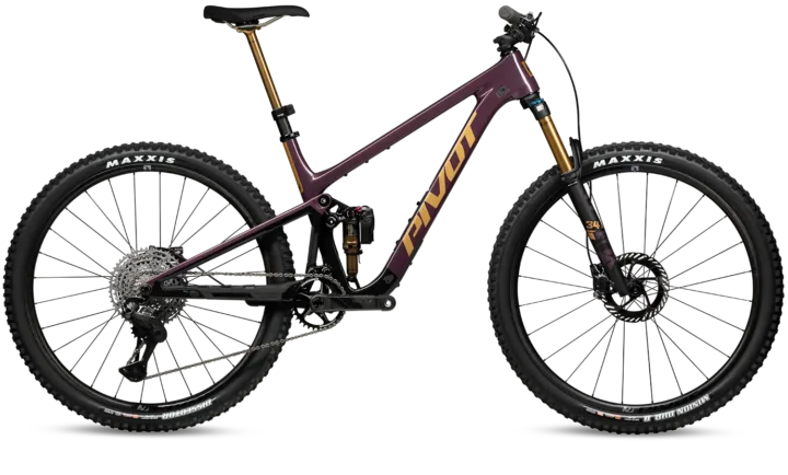2026 Pivot Trailcat SL Team XTR Di2 | NEO