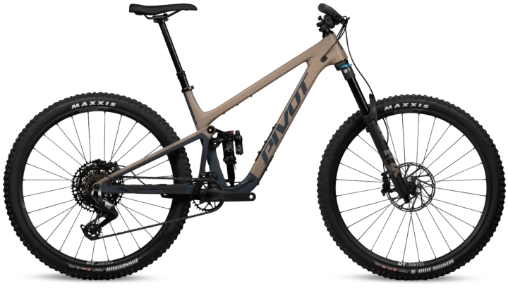 2026 Pivot Trailcat LT Ride Eagle 70/90