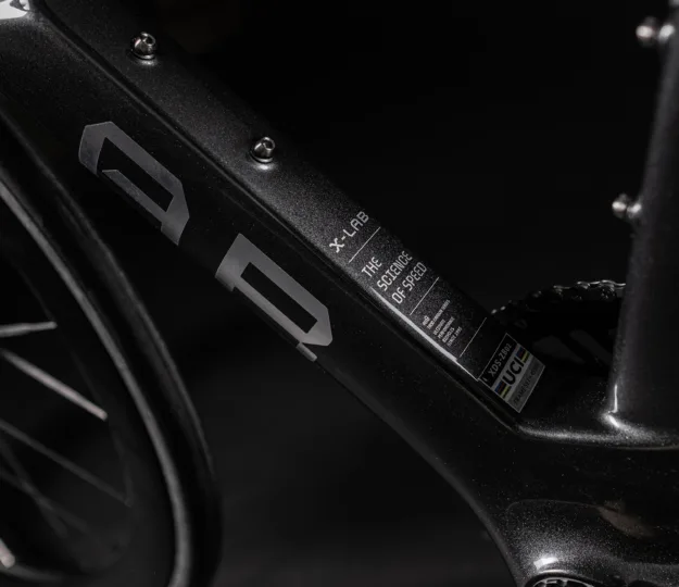 2026 X-LAB AD8