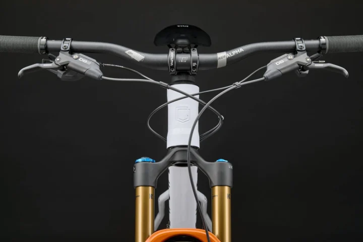 2026 Commencal Meta HT V3 Signature Pure White