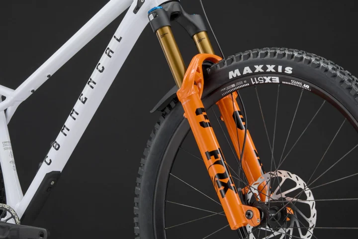 2026 Commencal Meta HT V3 Signature Pure White