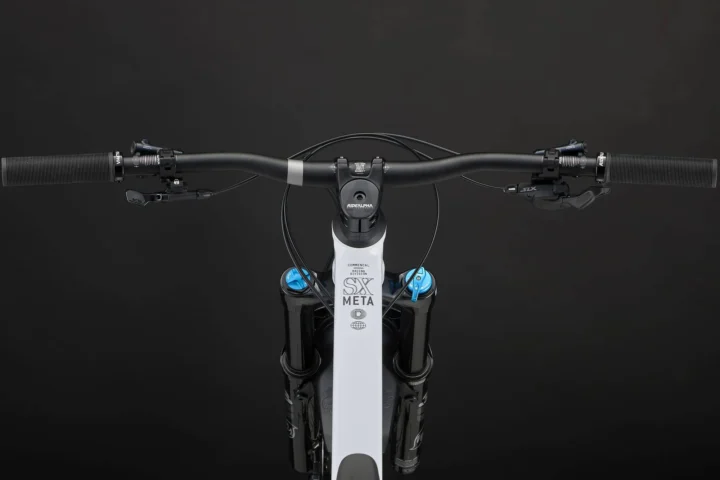 2026 Commencal Meta SX V5 Essential