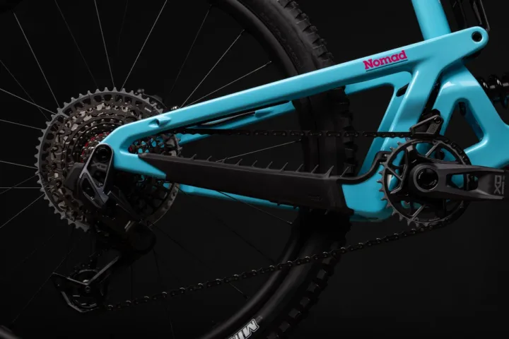 2027 Santa Cruz Nomad X0 AXS RSV Coil