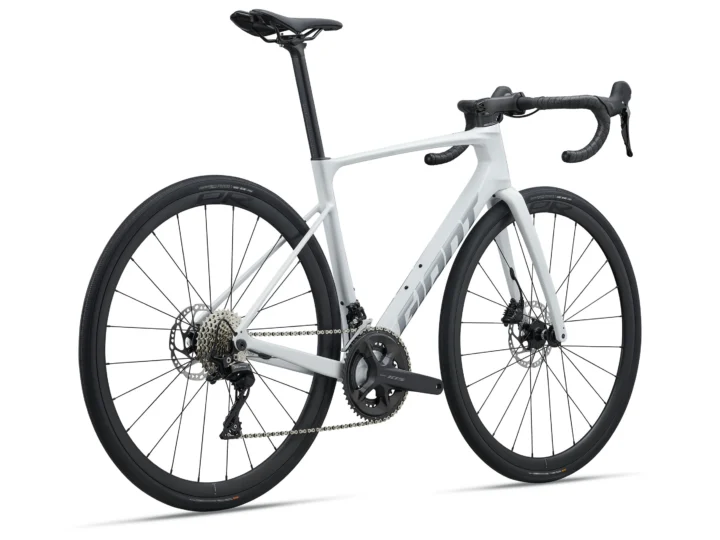 2027 Giant Defy Advanced 2