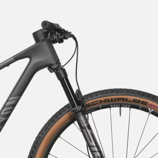 2027 Canyon Lux World Cup CFR X0 AXS
