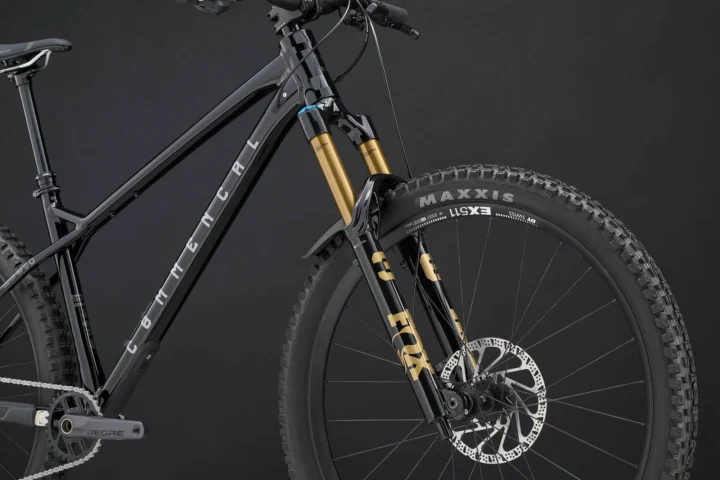 2027 Commencal Meta HT V3 Signature Pure Black