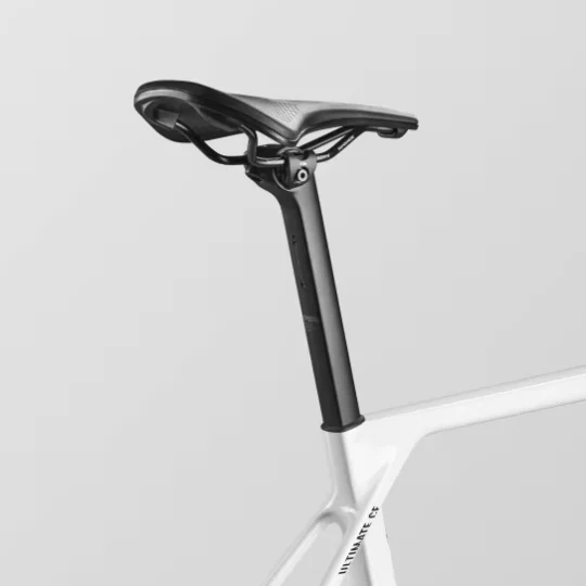 2027 Canyon Ultimate CF 7