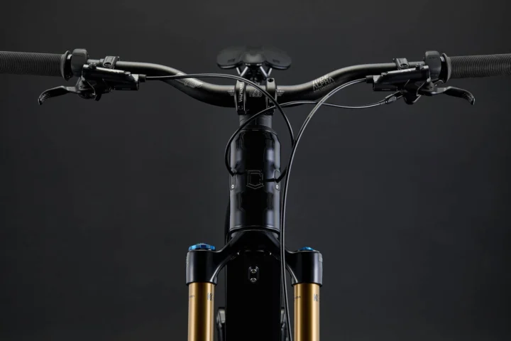 2027 Commencal Meta Power SX Avinox Signature