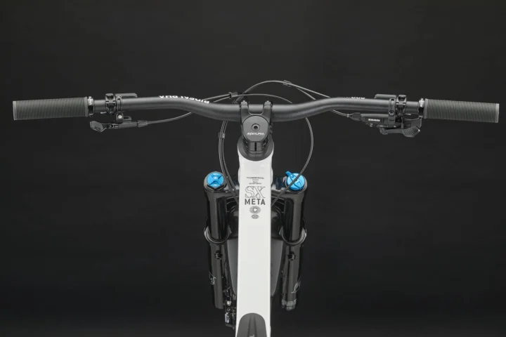 2027 Commencal Meta SX V5 Essential