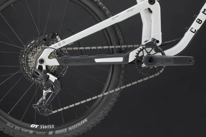 2027 Commencal Meta SX V5 Essential