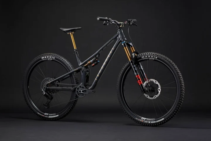2026 Commencal T.E.M.P.O. T-Type