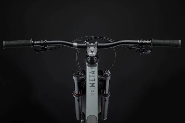 2023 Commencal Meta V5 Ride