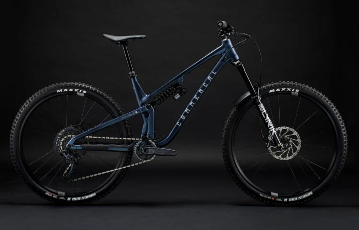 2023 Commencal Meta V5 Race