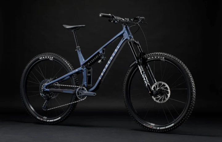 2023 Commencal Meta V5 Race